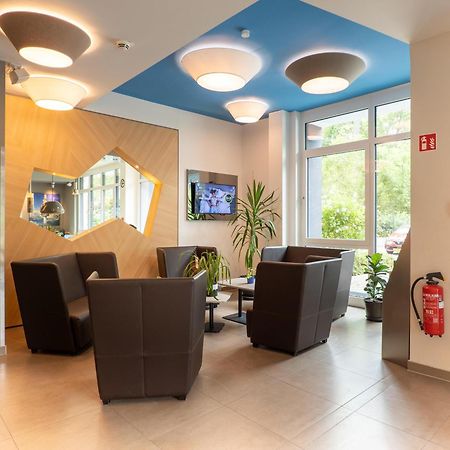 B&B Hotel Stuttgart-Airport/Messe 外观 照片