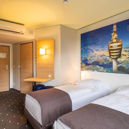 B&B Hotel Stuttgart-Airport/Messe 外观 照片