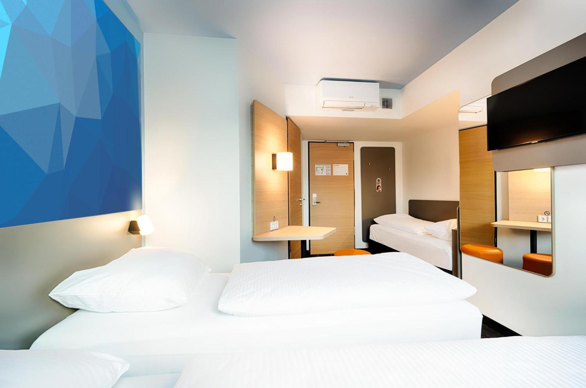 B&B Hotel Stuttgart-Airport/Messe 外观 照片